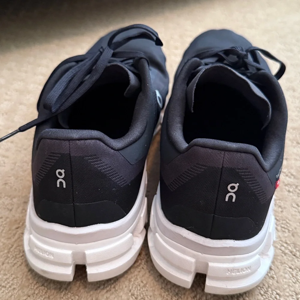 On Running Cloudflow 4 Men’s Running shoes Black Size 11 - Picture 3 of 4